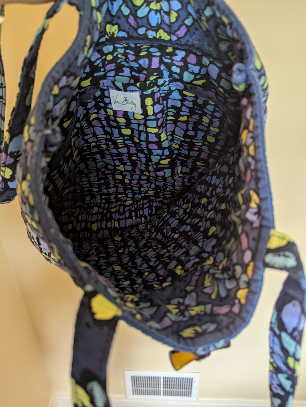 Vera Bradley (RETIRED PATTERN) Indigo Pop Blue Flower Tote Bag - RARE - Picture 3 of 7
